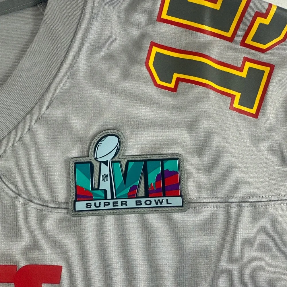Nike Kansas City Chiefs NFL Super Bowl LVII 15 Mahomes Jersey‎ 3XL Gray